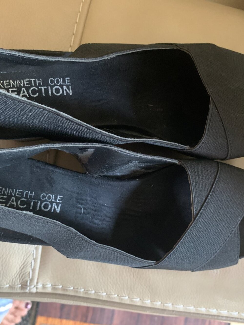 Sandals - Picture 3 of 8